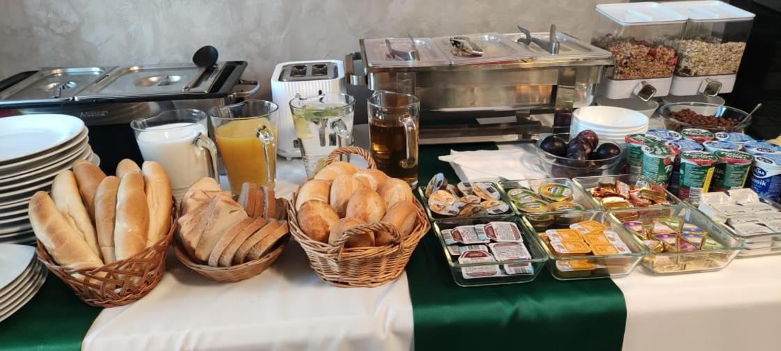 Hotel Mertin شوموتوف المظهر الخارجي الصورة