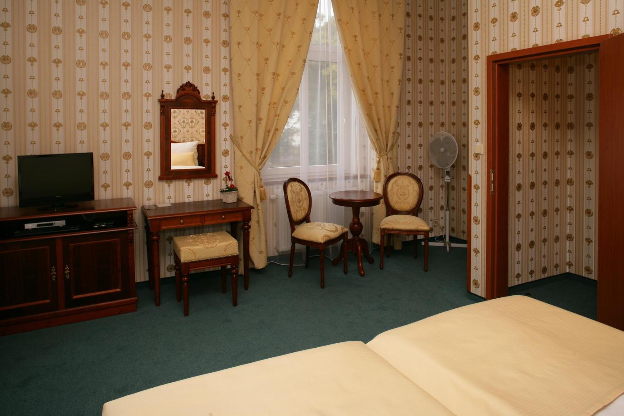 Hotel Mertin شوموتوف المظهر الخارجي الصورة