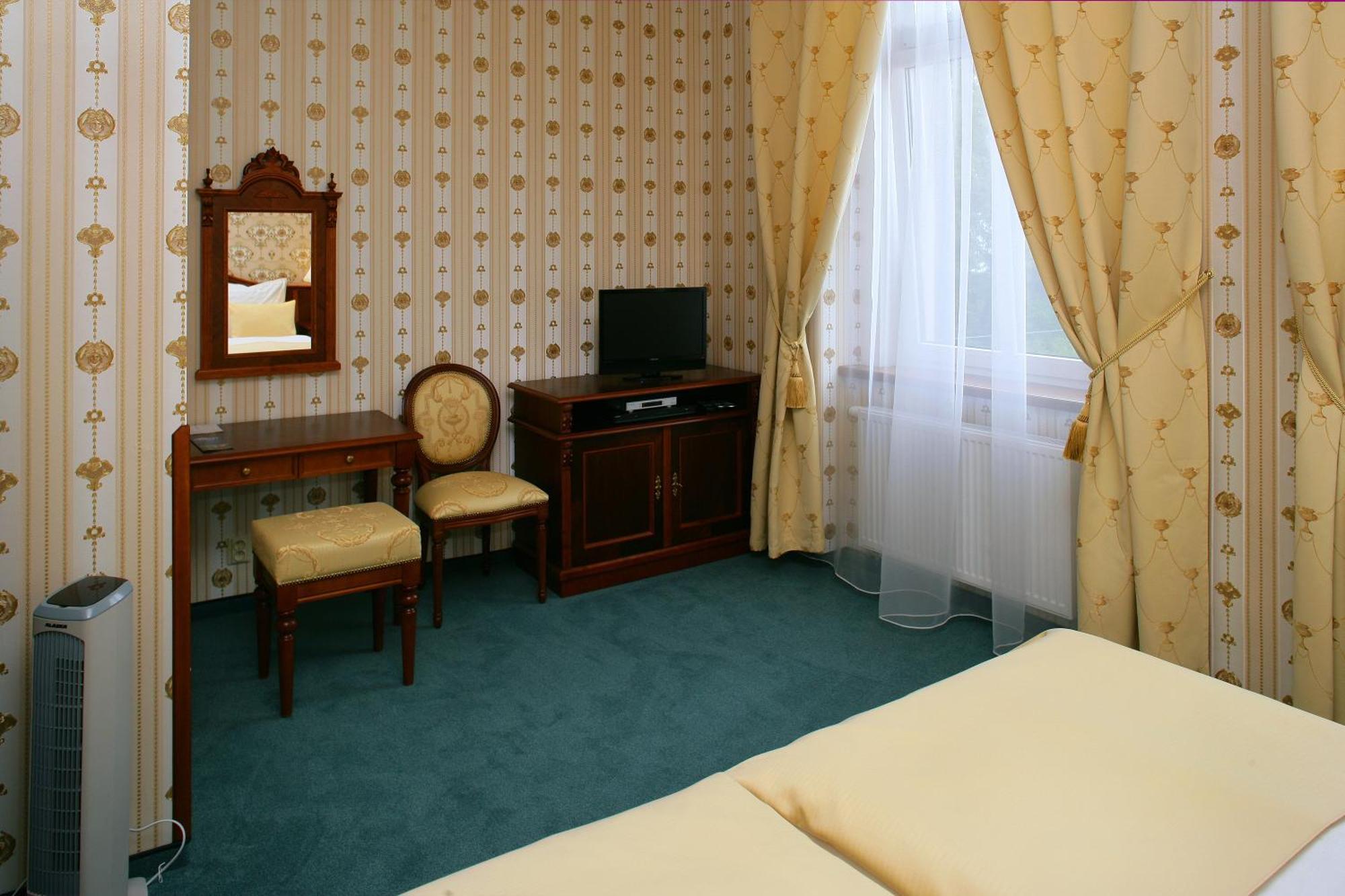Hotel Mertin شوموتوف المظهر الخارجي الصورة