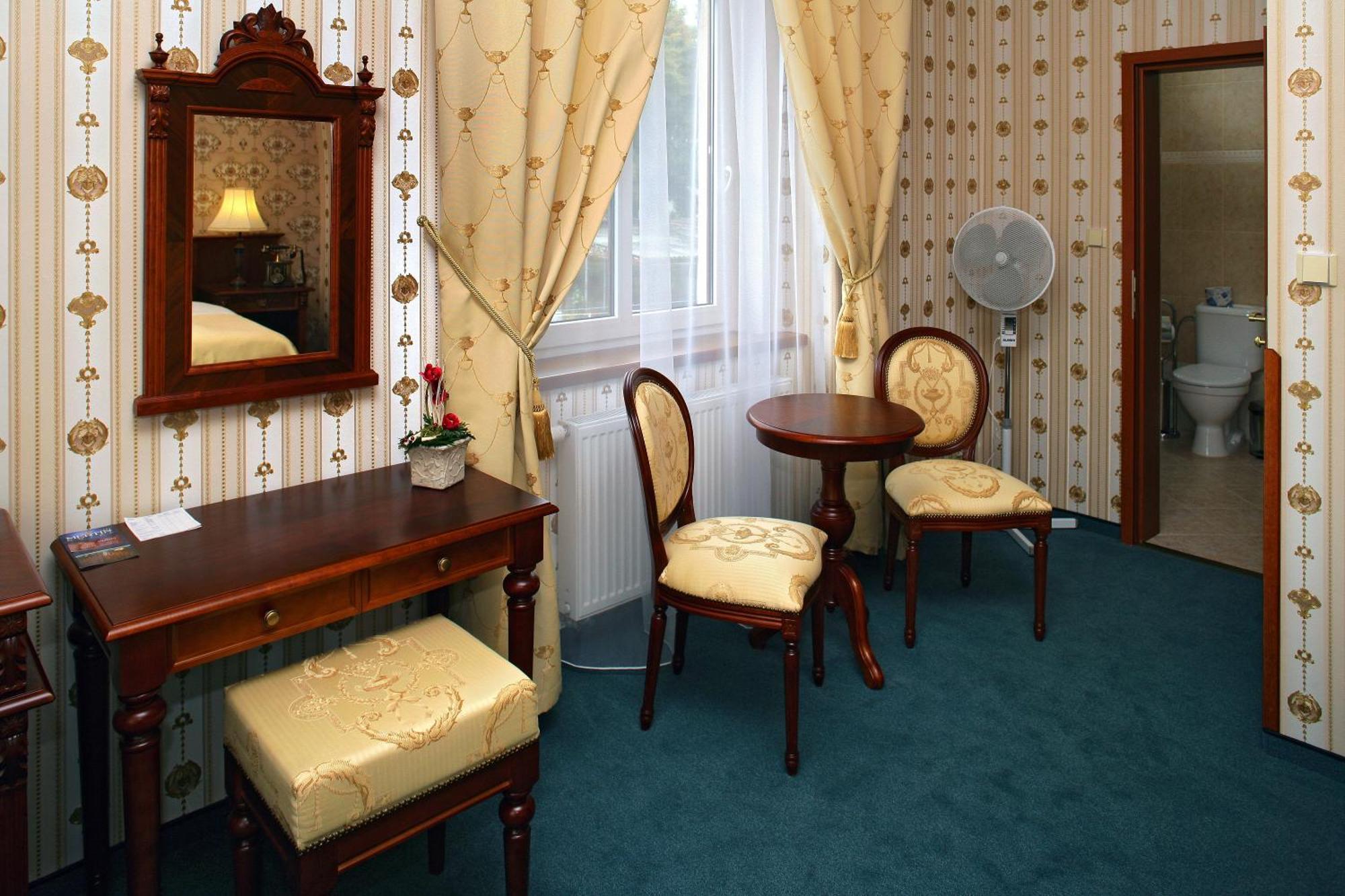Hotel Mertin شوموتوف المظهر الخارجي الصورة